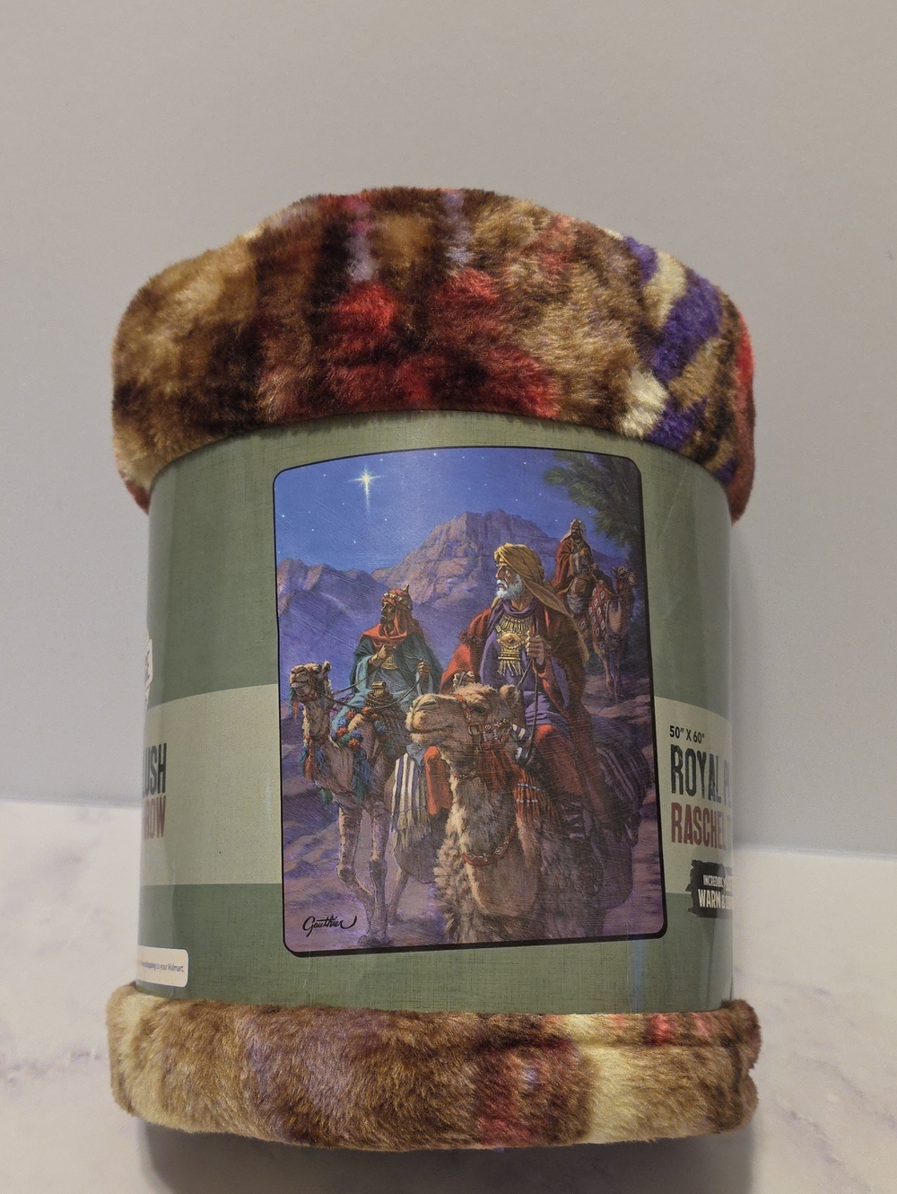 American Collection Holiday Throw Blanket - Multicolor Brand New